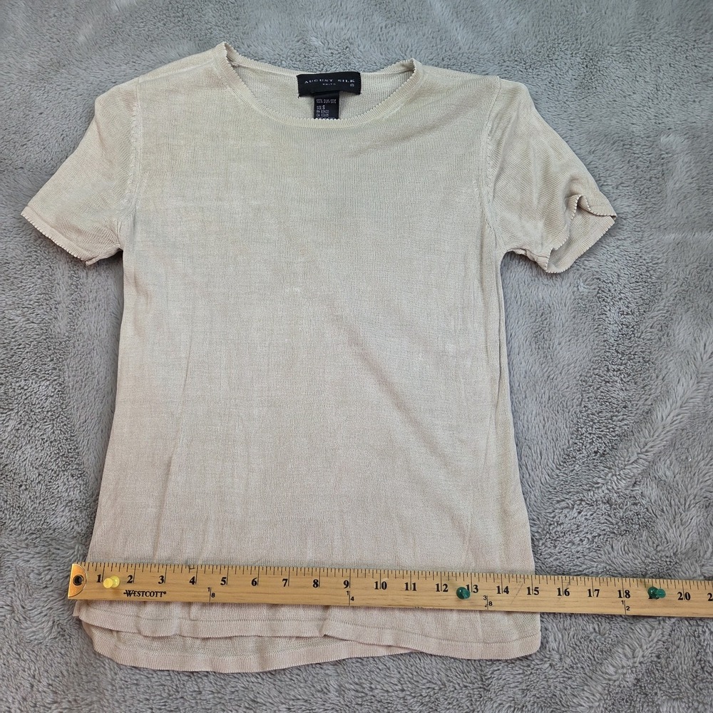 August Silk Silk Short‎ Sleeve Knit Top Womens Sz S Scallop Trim Crew Neck Beige